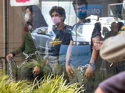 Climate Activists Occupy Wells Fargo Global Headquarters:April 25, 2022